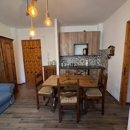 Vecchio Mulino- Luxury Wood Flat-scarfi Lägenhet Entracque
